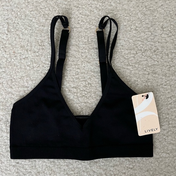 Lively Wireless Ribbed Black Bralette 42645, Adjustable Straps Pull-on Size S - Picture 1 of 6